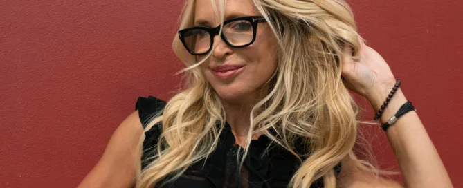 Perimenopause age stages – Learn signs, symptoms, and treatments tailored to your health. Call (310) 772-0072 for guidance